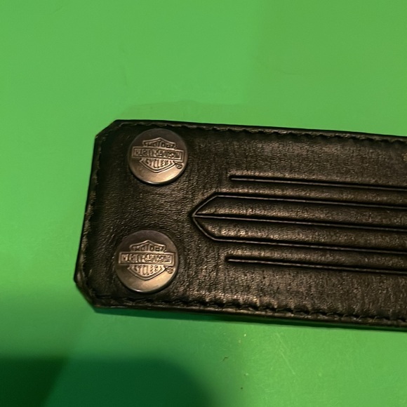 HD CUFF - Picture 8 of 9